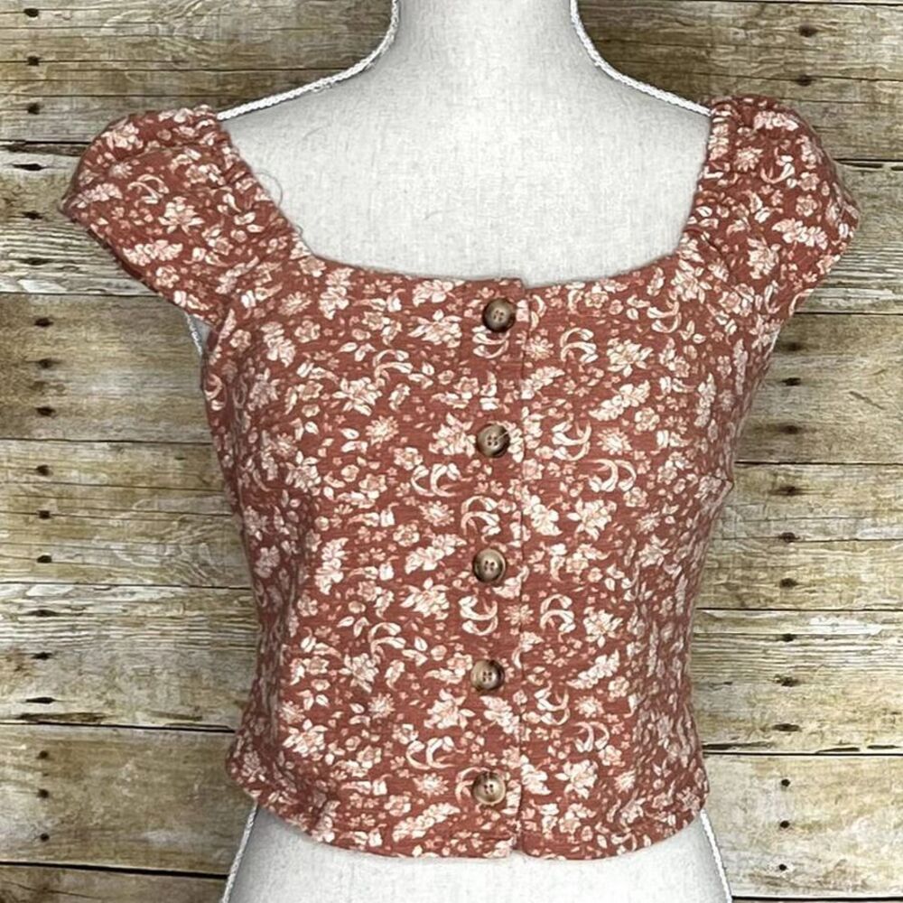 REWIND Floral Cap Sleeve Button Front Western Coastal Festival Crop Top